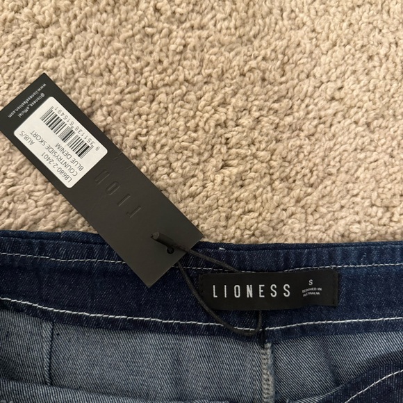 NWT Lioness Countryside Skort S - Picture 3 of 3